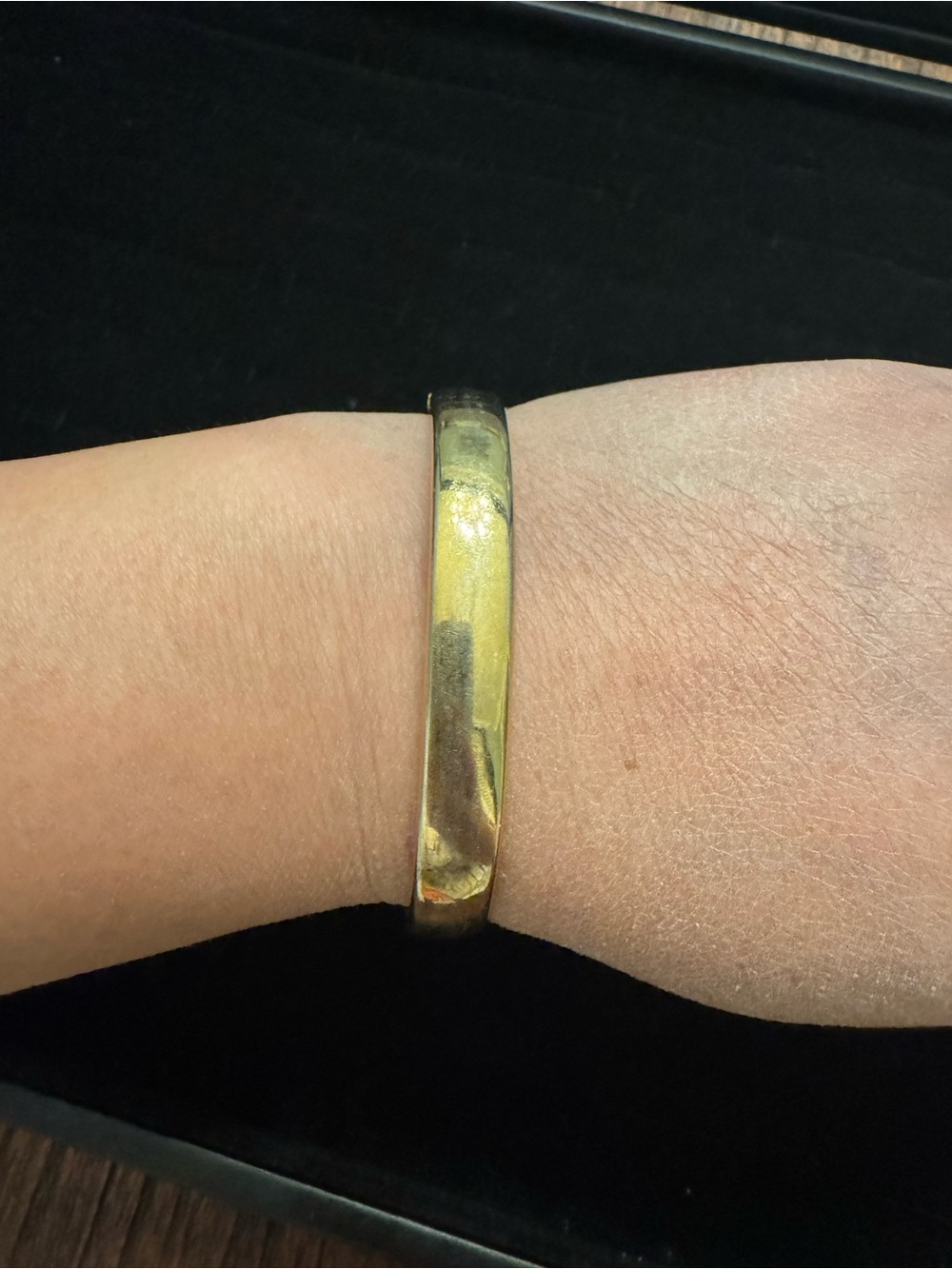 Napier Gold Tone Hinged Oval Bangle Bracelet Classic Smooth Polished Design